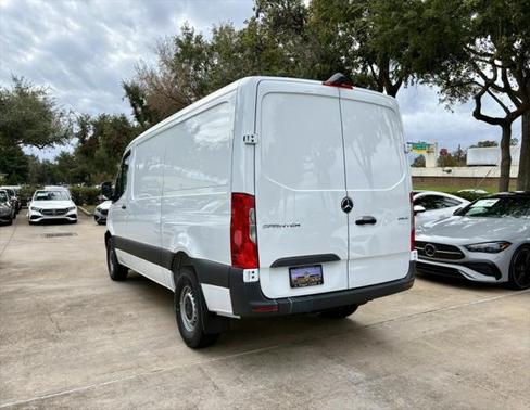 2025 Mercedes-Benz Sprinter 2500 Standard Roof