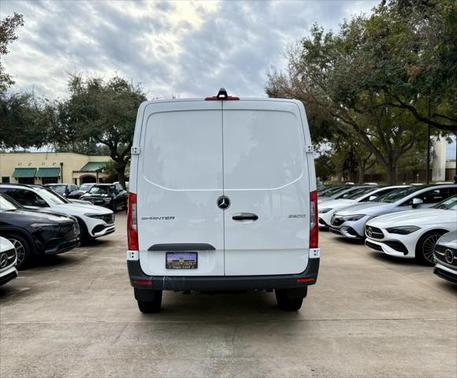 2025 Mercedes-Benz Sprinter 2500 Standard Roof
