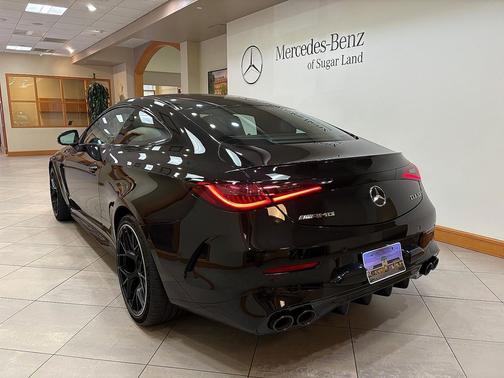 Obsidian Black Metallic 2027 Mercedes-Benz AMG CLE 53 4MATIC+