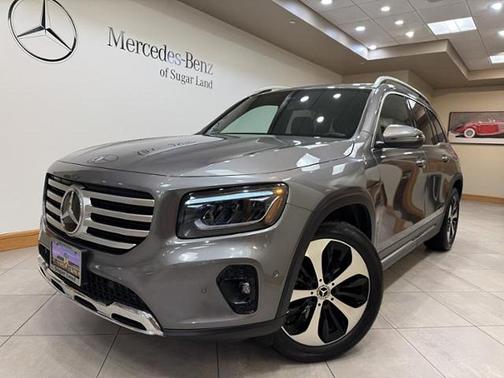 Mountain Grey Metallic 2025 Mercedes-Benz GLB 250 Base
