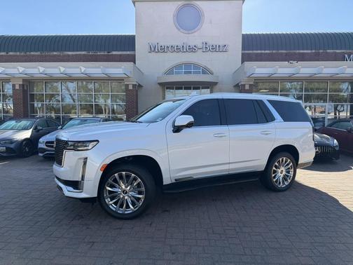 2023 Cadillac Escalade Premium Luxury