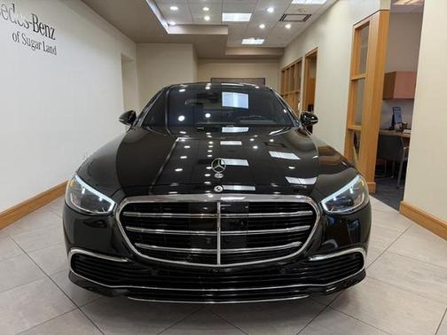 Black 2025 Mercedes-Benz S-Class 4MATIC