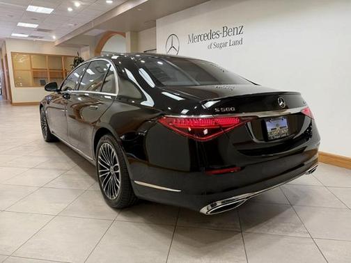 Black 2025 Mercedes-Benz S-Class 4MATIC