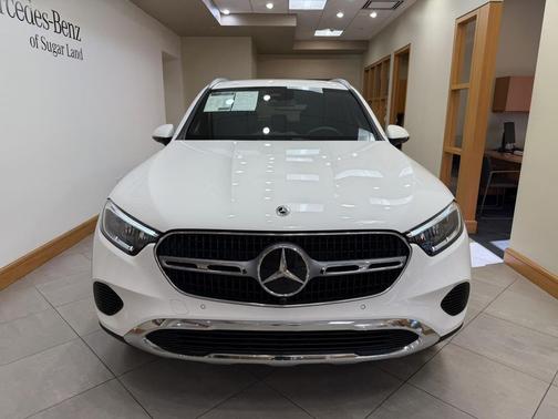 2025 Mercedes-Benz GLC 300 Base