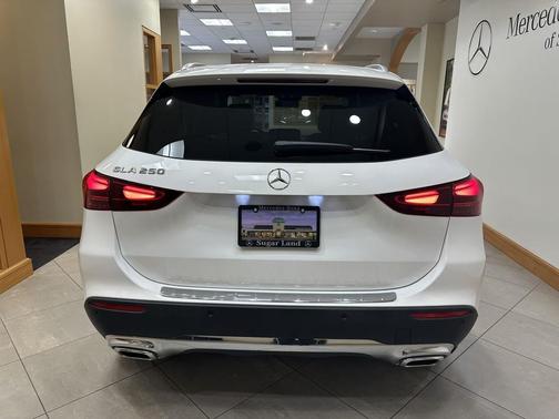 2026 Mercedes-Benz GLA 250 4MATIC