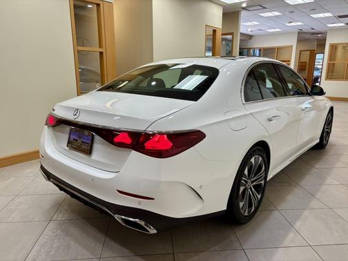 2025 Mercedes-Benz E-Class E 350