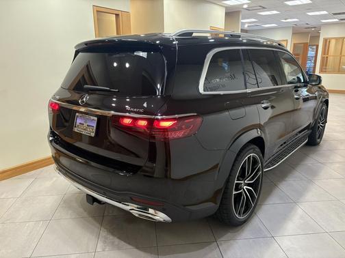 2026 Mercedes-Benz GLS 580 4MATIC