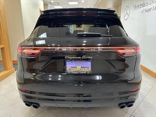 2021 Porsche Cayenne Turbo