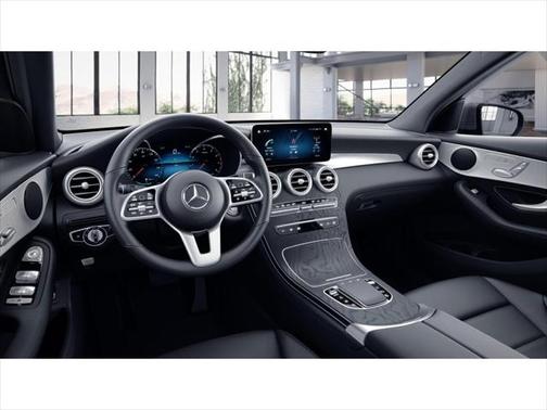 2022 Mercedes-Benz GLC 300 4MATIC