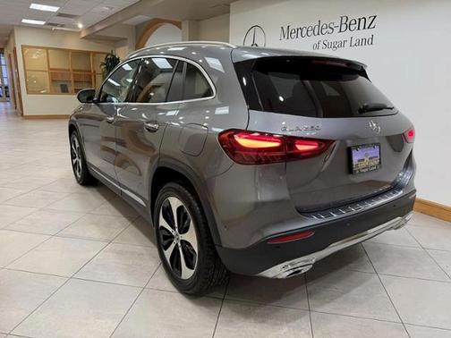 Mountain Grey Metallic 2025 Mercedes-Benz GLA 250 4MATIC