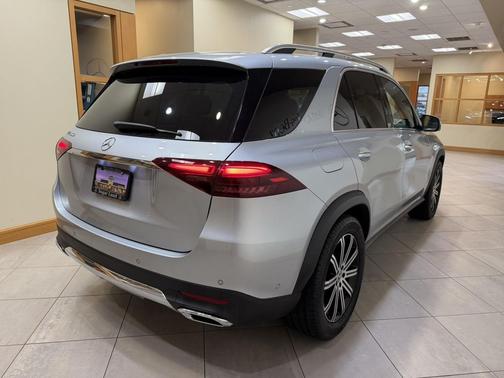 Cirrus Silver Metallic 2026 Mercedes-Benz GLE 350 Base