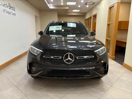 2025 Mercedes-Benz GLC 300 Base