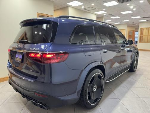 2024 Mercedes-Benz AMG GLS 63 Base