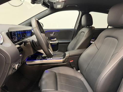 2025 Mercedes-Benz GLA 250 4MATIC