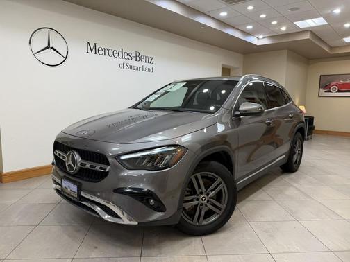 Cirrus Silver Metallic 2025 Mercedes-Benz GLA 250 4MATIC