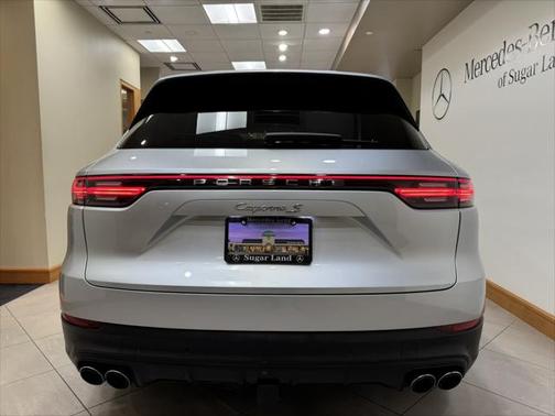 2019 Porsche Cayenne S
