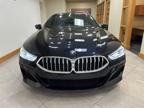 2022 BMW 840 i