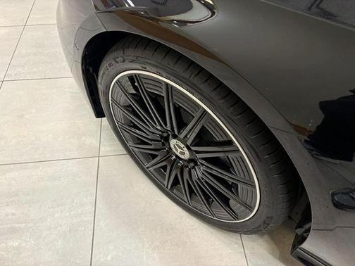 Obsidian Black Metallic 2026 Mercedes-Benz CLE 450 4MATIC