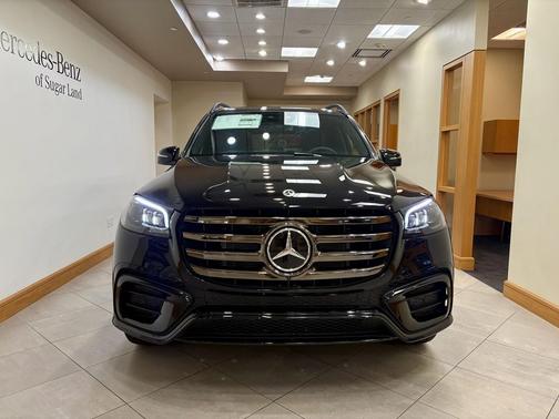 2025 Mercedes-Benz GLS 450 4MATIC