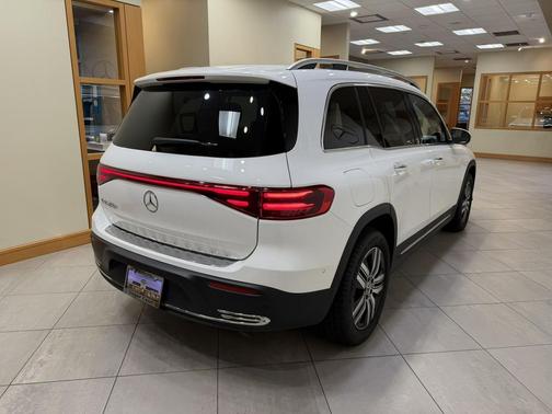 2024 Mercedes-Benz EQB 250 Base