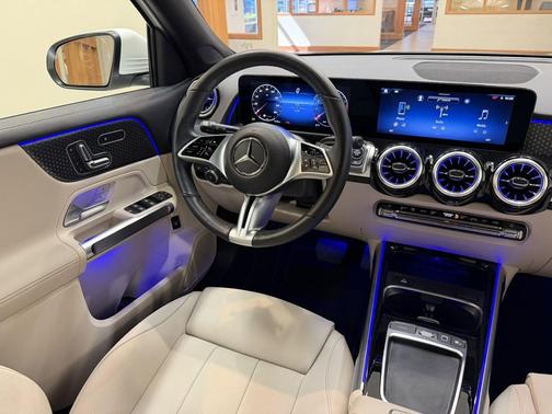 2025 Mercedes-Benz GLB 250 Base