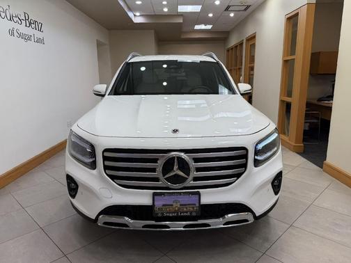 Polar White 2025 Mercedes-Benz GLB 250 Base