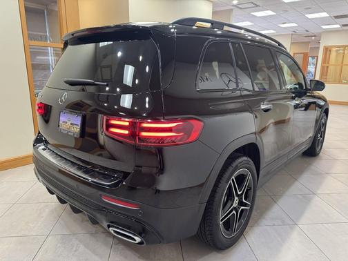 2024 Mercedes-Benz GLB 250 Base