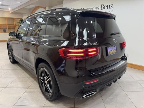 2024 Mercedes-Benz GLB 250 Base