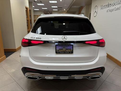 Polar White 2026 Mercedes-Benz GLC 300 Base