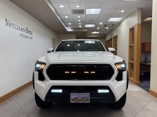 2024 Toyota Tacoma TRD Off Road
