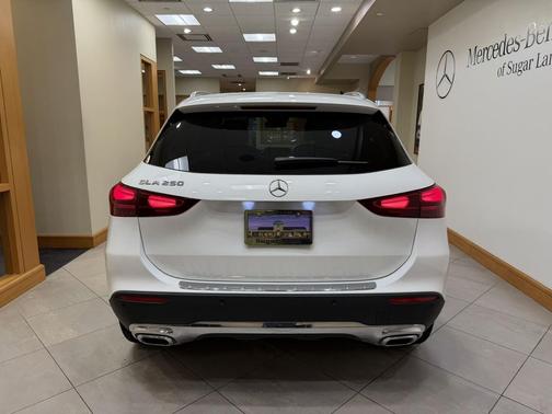 2025 Mercedes-Benz GLA 250 4MATIC