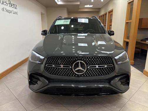 MANUFAKTUR Silicon Grey 2026 Mercedes-Benz GLE 450 4MATIC