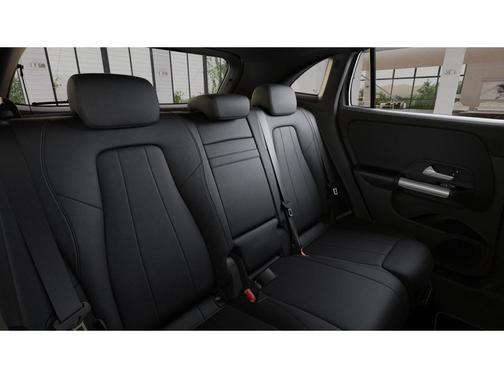 2025 Mercedes-Benz GLA 250 4MATIC