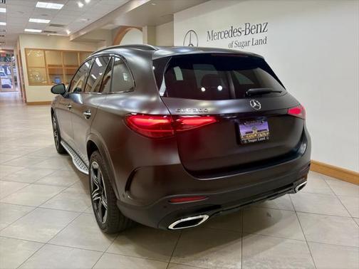 2025 Mercedes-Benz GLC 300 Base