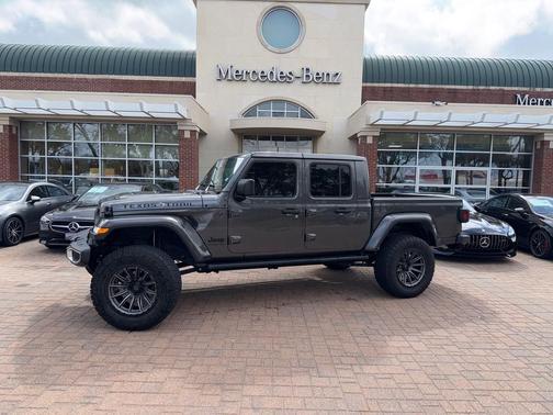 2024 Jeep Gladiator Sport S