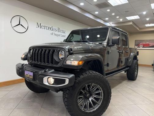 2024 Jeep Gladiator Sport S