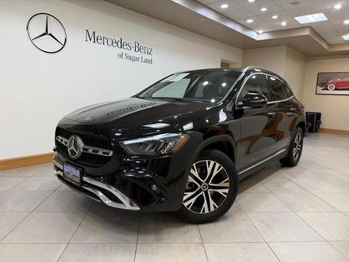 Night Black 2025 Mercedes-Benz GLA 250 4MATIC