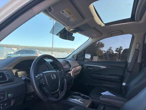 Platinum White Pearl 2023 Honda Ridgeline RTL