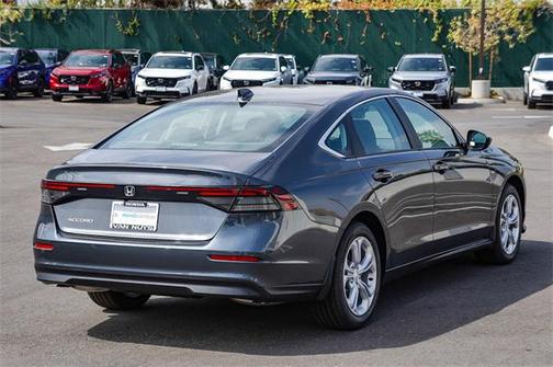 2025 Honda Accord LX 1.5T