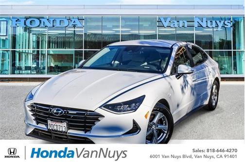 2023 Hyundai SONATA SE