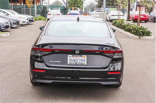 2023 Honda Accord LX 1.5T