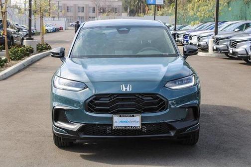 2025 Honda HR-V 2WD Sport