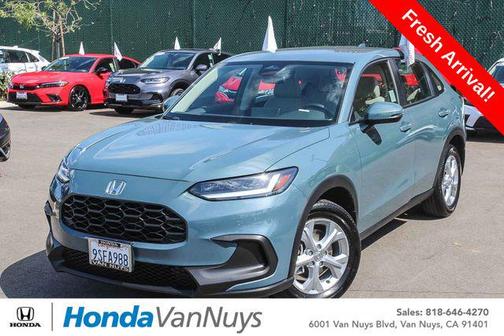 Nordic Forest Pearl 2025 Honda HR-V LX