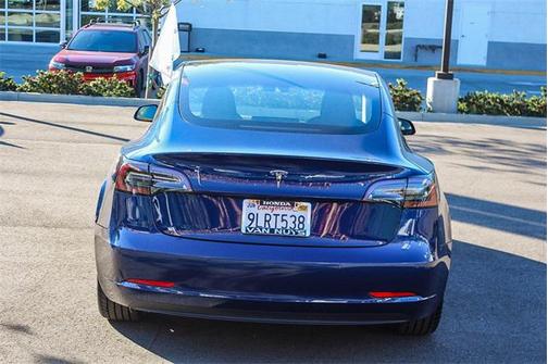 2021 Tesla Model 3 Standard Range Plus