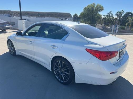 2016 INFINITI Q50 3.0t RED SPORT 400