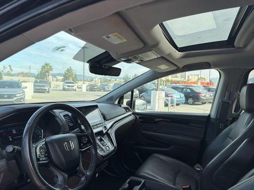 2018 Honda Odyssey Elite