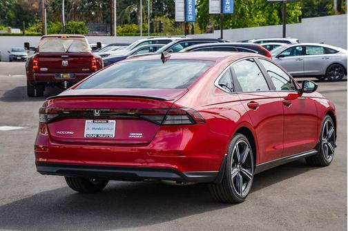 2025 Honda Accord Hybrid Sport
