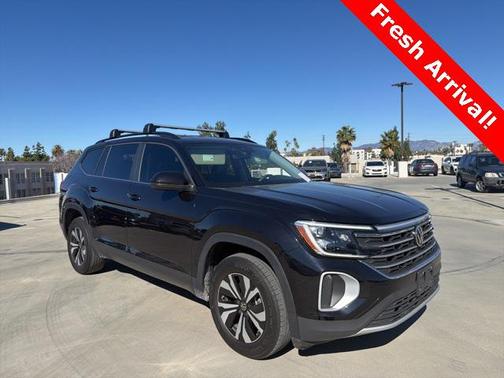 2024 Volkswagen Atlas 2.0T SE