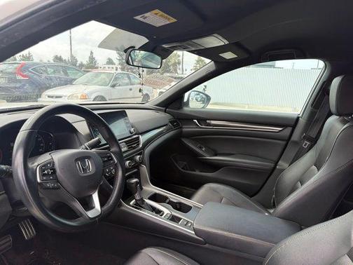 Platinum White Pearl 2019 Honda Accord Sport