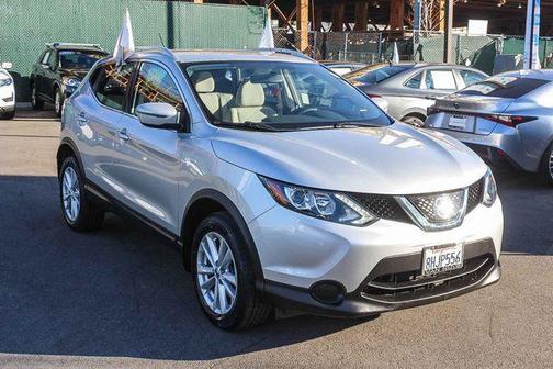 2018 Nissan Rogue Sport SV